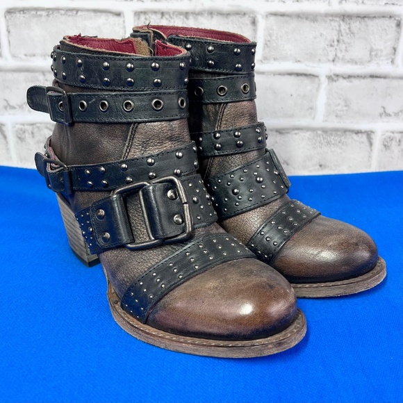 🦅|•FREEBIRD BY STEVEN•| SLAYER Leather Buckle Ankle Booties Size 8 - Picture 9 of 12